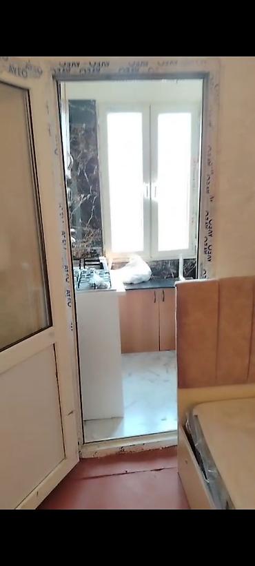 sizin menzil mtk: 26 məhəllə 4)3 1 otaqlı her bir şəraiti olan yataqxana kirayə verilir — 4