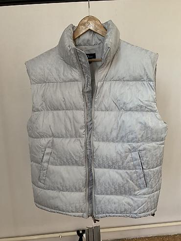 nike tech flece: Пуховая жилетка без рукавов, Диор на 2хл Новая светло‑серая с — 3