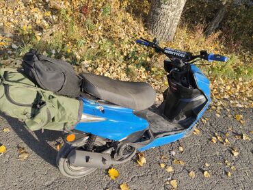 расходомер на бмв: Скутер түрү M8, 175 куб. см, Бензин, Колдонулган