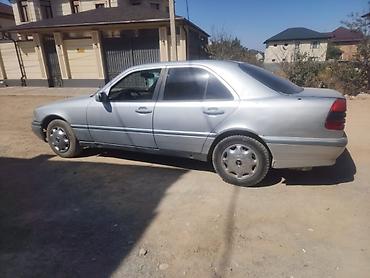 w124 e220: Mercedes-Benz C-Class: 1995 г., 1.8 л, Бензин, Седан — 4