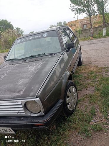 обмен на легковой авто: Volkswagen Golf: 1989 г., 1.8 л, Механика, Бензин, Седан