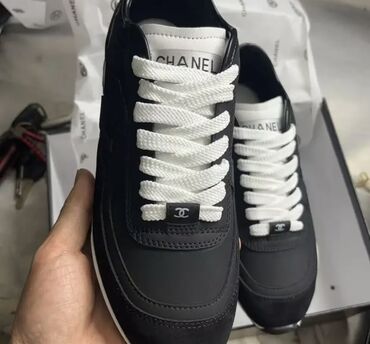 лоро пиано обувь женская цена: Кроссовкалар, 38, Chanel, Жаңы, түсү - Кара, Акысыз жеткирүү