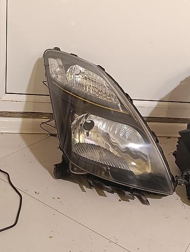 nomrənin işıqları: Prius 20 kuza zavod H4 farasi yigilma qirigi cati yoxdu arxasinin — 2