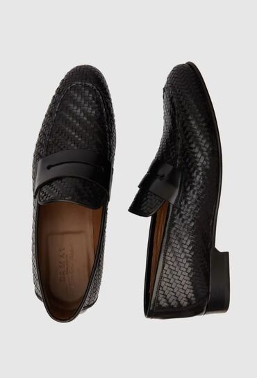 домашние женские тапочки балетки: Geyinilmiyib(razmer uyģun olmadığina göre) satış qiyməti 359 manatdır