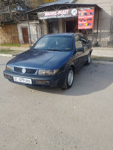 тросс капота: Volkswagen Passat: 1994 г., 1.8 л, Механика, Бензин, Седан
