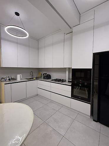 поларис: 3 комнаты, 106 м², Элитка, 8 этаж, Евроремонт — 1