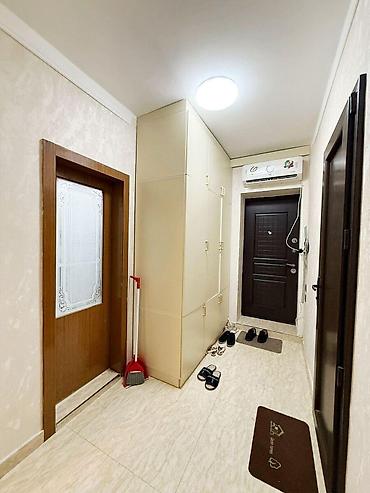 gence sadilli: Bakı, 3 otaqlı, Köhnə tikili, m. Gənclik, 70 kv. m — 10