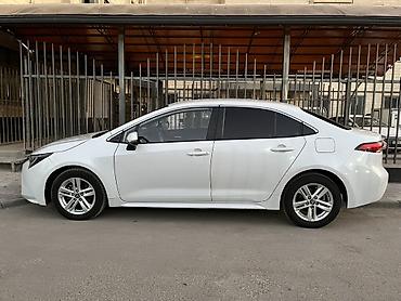 jac aion: Toyota Levin: 2020 г., Автомат, Гибрид, Седан — 3