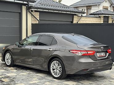 Toyota: Toyota Camry: 2020 г., 2.5 л, Автомат, Бензин, Седан — 5
