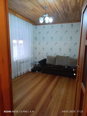 Həyət evləri və villaların satışı: İki mərtəbəli fərdi yaşayış evi - Ümumi: müasir fasadlı, alçaq maili — 9