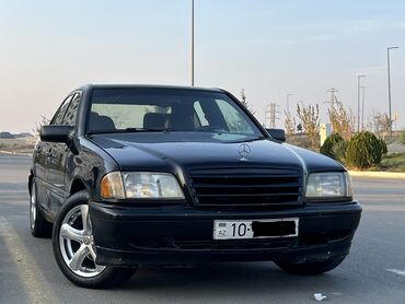 Mercedes-Benz: Mercedes-Benz C-Class: 1.8 l | 1995 il Sedan — 11