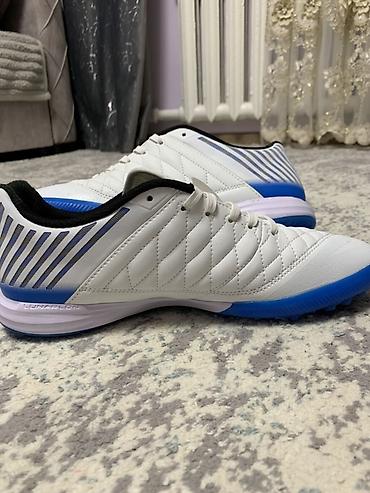 Футбольные бутсы/сороконожки Nike Lunar Gato II Новые футбольные бутсы