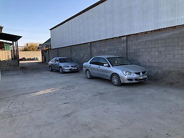 средний двухскат спринтер: Mitsubishi Lancer: 2006 г., Седан — 2