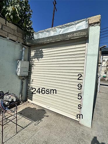 demirin tonu: Metal jalüz qapı (roll-up) - Material: möhkəm metal lamellər - Rəng — 1