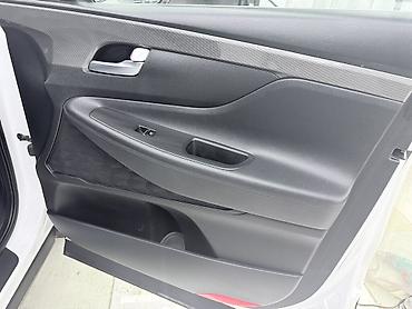 Транспорт: Hyundai Santa Fe: 2019 г., 2 л, Автомат, Дизель, Кроссовер — 10