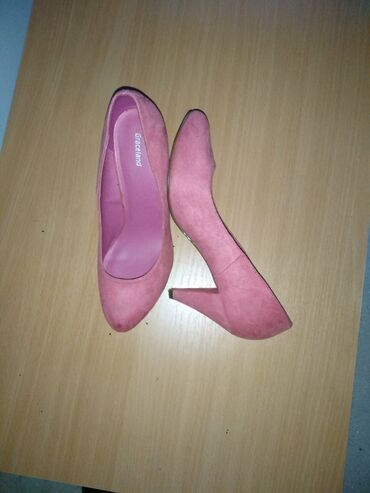 pink cipele oantilopa samo: Salonke, Graceland, 40