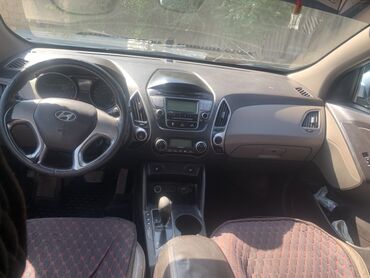 авто в кредит без первоначального взноса: Hyundai Tucson: 2010 г., 2.4 л, Автомат, Газ, Кроссовер