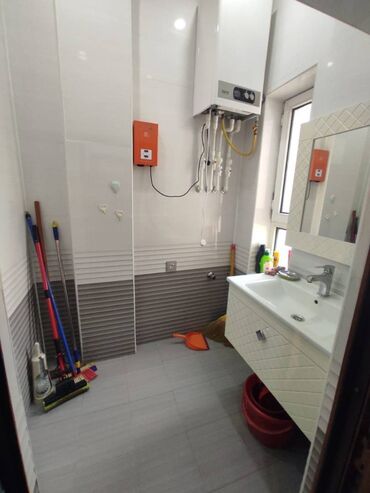 Uzunmüddətli kirayə mənzillər: Yasamalda 9 mertebeli binanın 9-cu mərtəbəsində yerləşən ümumi sahəsi — 19