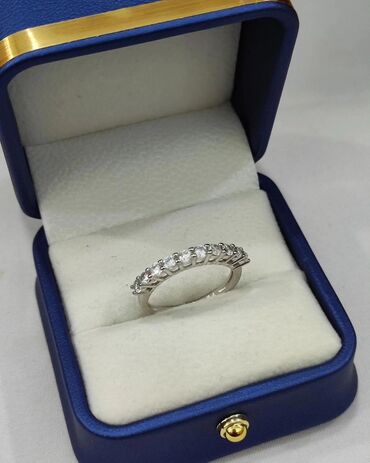 кольцо с бриллиантом бишкек цена: Серебро 925 пробы Размеры имеются Цена 900 сом Для заказа пишите