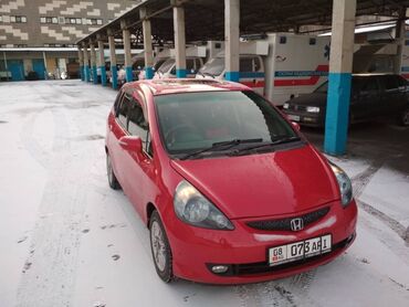 Honda: Honda Fit: 2005 г., 1.3 л, Вариатор, Бензин, Универсал