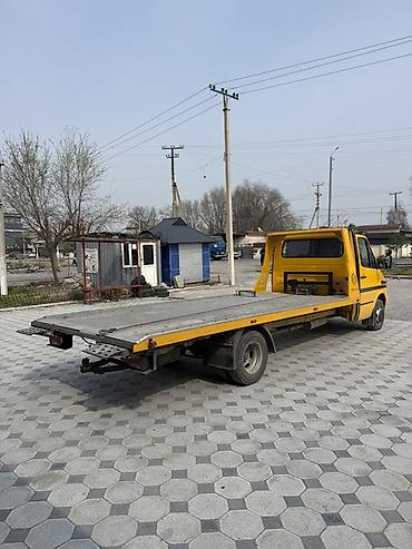 Эвакуаторы: Эвакуатор, Mercedes-Benz, 2006 г., Прямая — 8