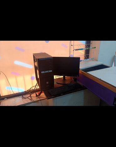 Soyuducu vitrinləri: Mağaza avadanlıqları paketi - Soyuducu-vitrin: Önü şüşəli, içəridə — 17