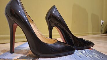 Salonke: Salonke, 37 — 12