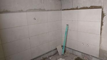 Укладка плитки: Укладка плитки в ванной | Керамическая плитка, Керамогранитая плитка, Мозаичная плитка | Вертикальная укладка, Диагональная укладка, Горизонтальная укладка Больше 6 лет опыта — 3