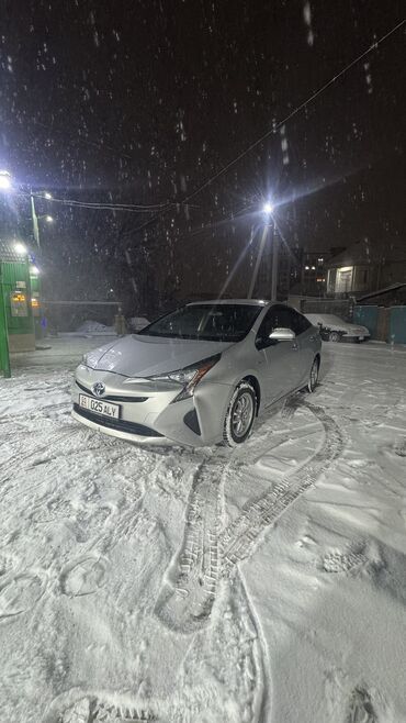 куплю приус: Toyota Prius: 2016 г., 1.8 л, Вариатор, Гибрид, Хэтчбэк