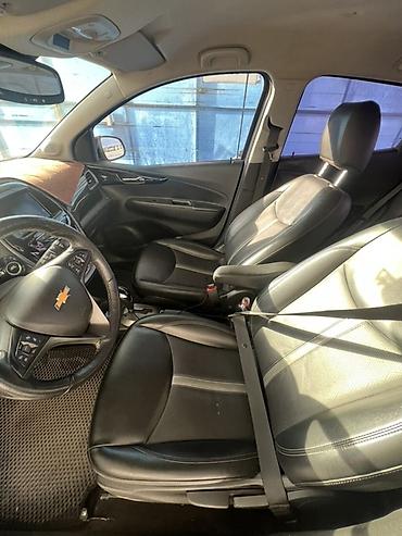 spark 7: Chevrolet Spark: 2018 г., 1 л, Автомат, Бензин, Хэтчбэк — 9