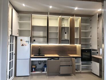 Кухонные гарнитуры: Кухонный гарнитур, Новый, В рассрочку, цвет - Бежевый, ДСП, Бесплатная доставка, Платная доставка, Самовывоз — 3