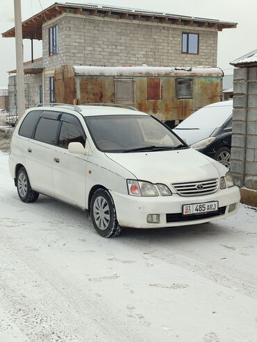 Toyota: Toyota Gaia: 1999 г., 2 л, Автомат, Бензин, Минивэн