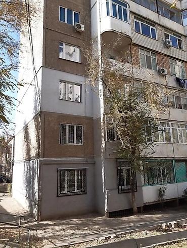 105: 3 комнаты, 80 м², 7 мкр 105 серия, 1 этаж — 1