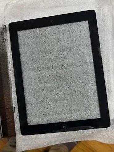 Apple: Apple iPad (bela/ crna maska) sa 30‑pin konektorom za punjenje. - — 10