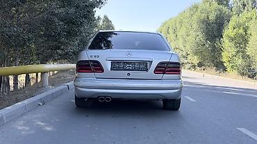 мерседес браус: Mercedes-Benz E-Class: 2001 г., Автомат, Бензин, Седан — 4