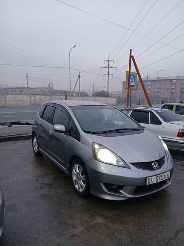 Honda: Honda Fit: 2009 г., 1.5 л, Автомат, Бензин, Хэтчбэк — 2