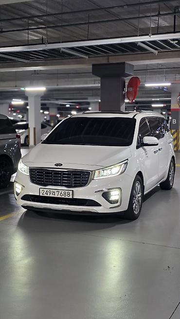 Kia: Kia Carnival: 2019 г., 2.2 л, Дизель — 2