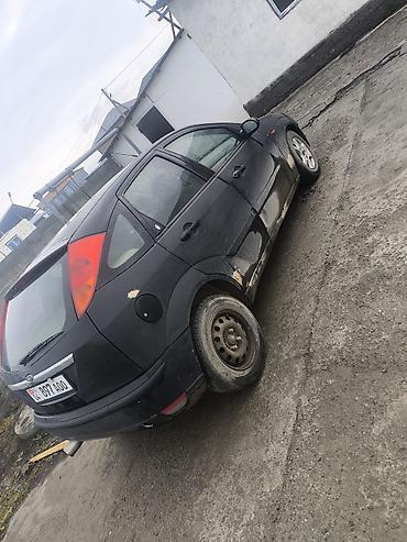 Ford: Ford Focus: 2002 г., Механика, Бензин, Хэтчбэк — 8