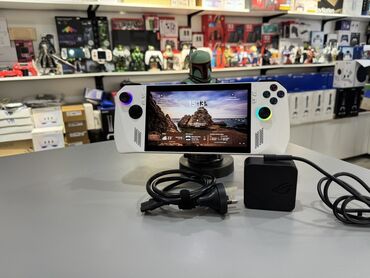 пассивное сетевое оборудование инструменты: Портативная игровая консоль ASUS ROG Ally Z1 extreme 512gb (белая)