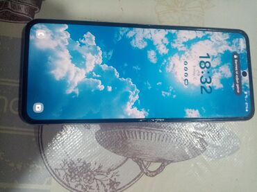 Samsung: Samsung Z Flip, 256 GB, rəng - Bənövşəyi, Zəmanət