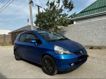 хендай солярис бишкек цена: Honda Fit: 2004 г., 1.3 л, Бензин, Хетчбек