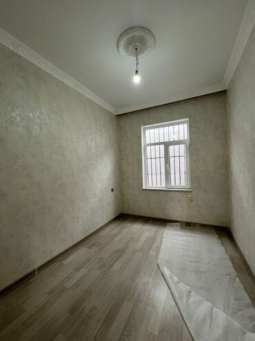 Həyət evləri və villaların satışı: 4 otaqlı, 80 kv. m, Kredit yoxdur, Orta təmir — 10