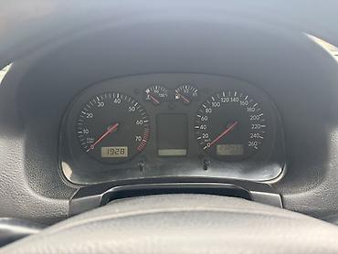 Volkswagen: Volkswagen Golf: 2001 г., 1.6 л, Автомат, Бензин, Хэтчбэк — 10
