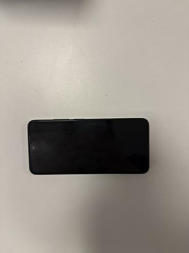 Redmi smartfon Xüsusiyyətlər: - Arxa kamera bloku: 108 MP əsas kamera