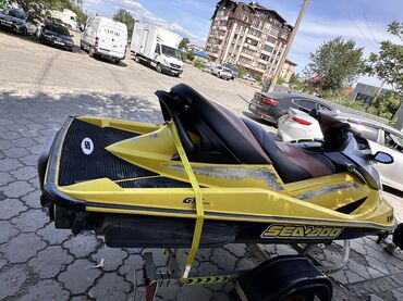 гидроцикл скутер: Sea Doo GTX 155 . 4-х тактный Желтый гидроцикл с коричневым сиденьем