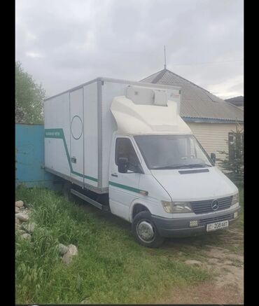 срочно продаю в связи с переездом: Жүк ташуучу унаа, Mercedes-Benz, Стандарт, Жаңы