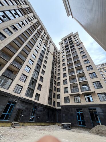 Продажа квартир: 3 комнаты, 93 м², Элитка, 3 этаж, ПСО (под самоотделку)