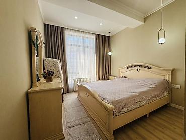 3 комнаты, 88 м², Дордой Плаза ТРЦ Элитка, 3 этаж, Дизайнерский ремонт at lalafo.kg 3 комнаты, 88 м², Дордой Плаза ТРЦ Элитка, 3 этаж, Дизайнерский ремонт