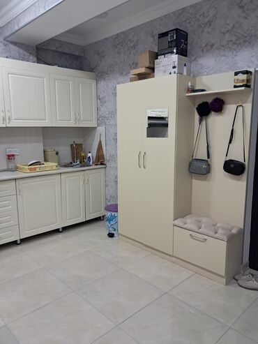 Mətbəx mebeli: Mətbəx mebeli və aksesuarları komplekti - Rəng: krem/ivori, klassik — 2