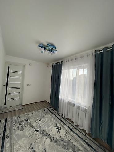 Продажа коттеджей и домов: 🏡 Продаётся ДОМ 💰 Цена 50 000 $ 🌇В городе Балыкчы 📍 ул. Кок-Ойрок 90 — 4